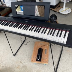 お薦め品‼️ヤマハキーボードpiaggeroNP-32B 2019年の画像