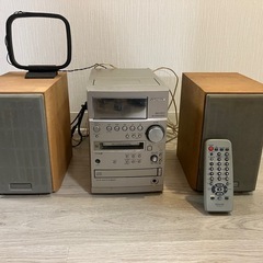 コンポ　CD MD カセット　ラジオ　