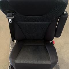 新型スーパーグレートの運転席シート程度良し