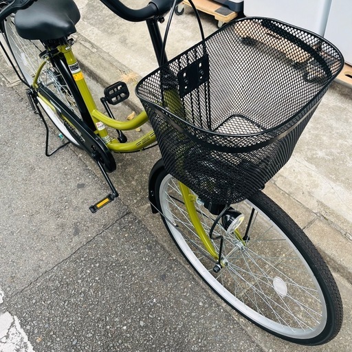 《売約済》 【武蔵小山店】 チャリ 自転車　街乗り　町乗り　コンパクト　大人　女性　子供　軽量　ライト　カゴ　付き　カーキ　グリーン　系
