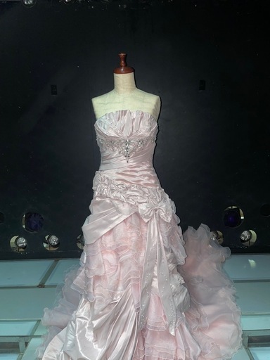 パーティードレス、ウェディングドレス