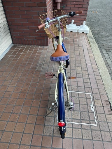 ★美品★22インチ　外装6段変速　ライト　カゴ付き子供用自転車　