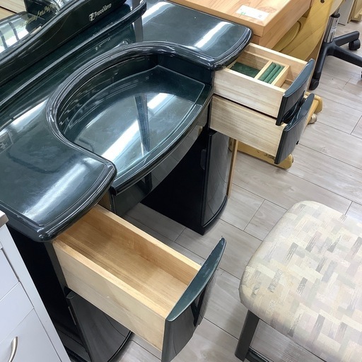 イス付の１面ドレッサーのご紹介！(トレファク寝屋川)