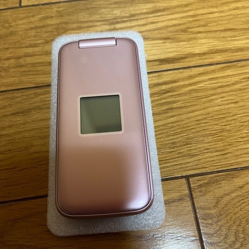 docomo F01Mらくらくホン色ピンク