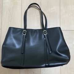 【値下げしました】ベーシック　黒　バッグ　就活にも◎