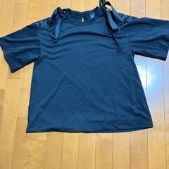 GU×アンダーカバー　リボンTシャツ