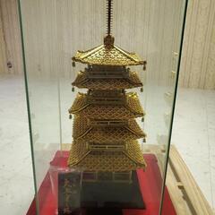 5円玉で作った五重塔