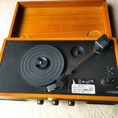 アンティーク調　ラジオ付レコードプレイヤー(交換針付)　Bearmax希少の画像