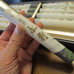 日本香道　沈香永寿　塗箱入り10束　新品未使用　実家の整理しています！の画像