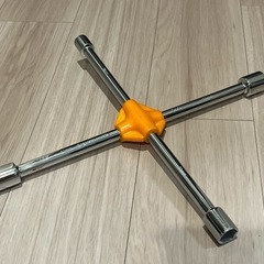 エーモン アルミホイール用クロスレンチ 品番1492