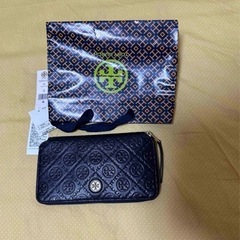 美品　トリーバーチ長財布　