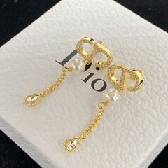 DIOR　　ディオール　　ピアス