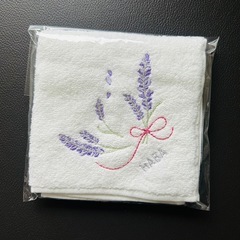  新品未使用 　HABAラベンダー刺繍入り タオルハンカチ