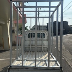 キッチンカー骨組みの画像