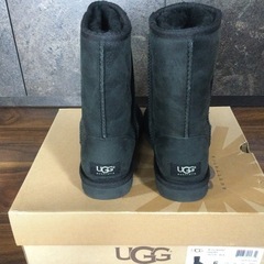 UGGレザータッチブーツの画像