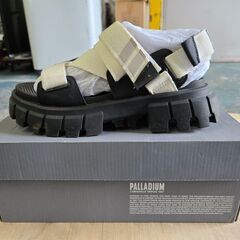 売約済み！C052 パラディウム リボルト レディース サンダル...
