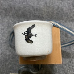 唐津焼 三玄窯 中里重利 絵粉引 ぐい呑 盃 お猪口 おちょこ 共箱の画像