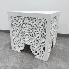 アジアン  サイドテーブル 木製 透かし彫り 机 花台　