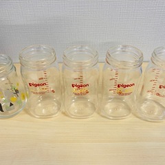 Pigeon(ピジョン) 哺乳瓶150ml(4本)＋160ml(1本)の画像