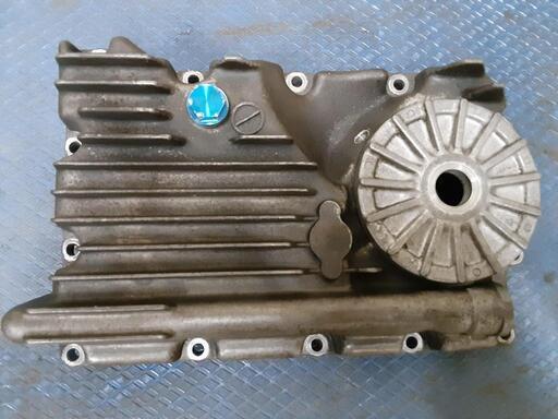 【バイクパーツ】KAWASAKI　オイルパン