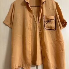 シャツ