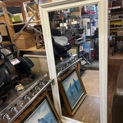 アース万代店　クラシック家具 店舗什器 木製枠の大型鏡 立て掛け...
