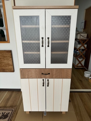 食器棚 キャビネット