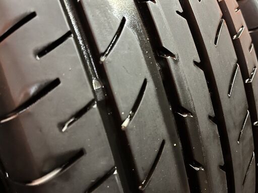 YOKOHAMA BluEarth E51 215/65R16 16インチ 夏タイヤ 4本 21～23年製 バリ溝 アルファード ヴェ