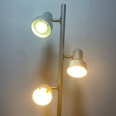 フロアライト(受け渡し決定の画像