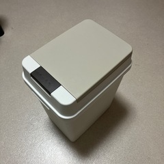 ゴミ箱20リットル