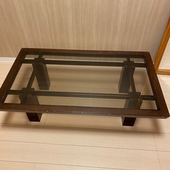 ガラステーブル