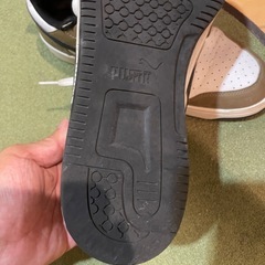 PUMAスニーカーの画像