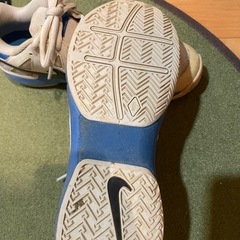 NIKE テニスシューズの画像