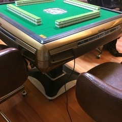 自動麻雀台
の画像