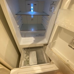 一人暮らし用冷蔵庫の画像