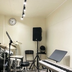 【Jpop&Kpopボイトレ】講師によるピアノ生演奏で好きな曲をレッスン。「自分の歌声を好きになりたい」「声量をアップしたい」方を応援。駅徒歩1分♩の画像