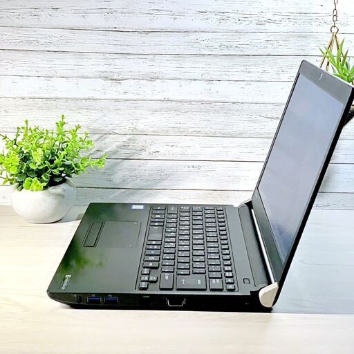 13型ノートパソコン/i5/12ギガ/SSD/11/オフィス 東芝_Dynabook_R73/J