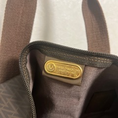 マリオ バレンティノ ボストンバッグの画像