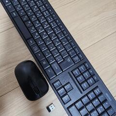 バッファロー　無線キーボード　BSKBW100SBK