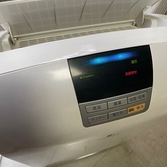 【引渡し可能日9/28夕方】 Panasonic 加湿空気清浄機　F-VXD40の画像