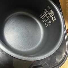 炊飯器の画像