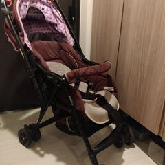ベビーカーあげます