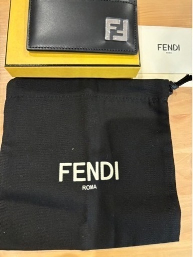 FENDIメンズ財布