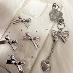🤍激安　チャームつき♡⃛　iPhone14proケースの画像