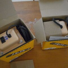 日章工業　トランスフォーマ　NDF-1100U　2個　（変圧器）カナダ、アジア、北米、中南米用の画像