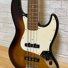 Legend ジャズベースの画像
