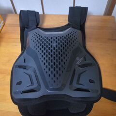 コミネ　プロテクター前後　＋　サイドプロテクター（すべて未使用）