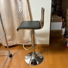 東京インテリア 回転椅子　カウンタースツール　の画像