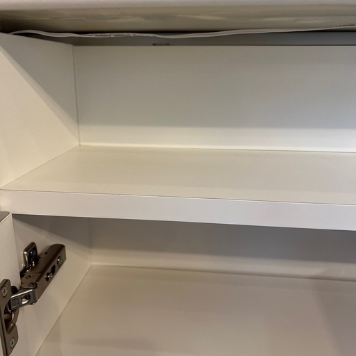 キッチンカウンター下　薄型の棚　