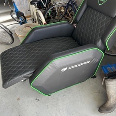 シングルソファー
